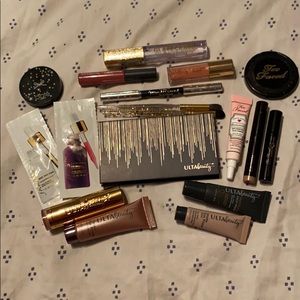 Random Makeup Kit